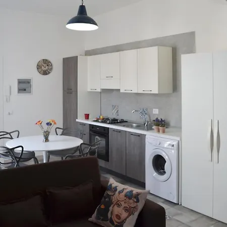 Aparthotel Quattroquarti Stradivari Noto