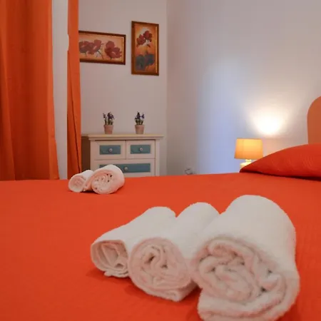 Quattroquarti Stradivari Apart Otel